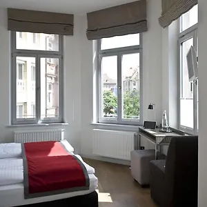zkontrolujte dostupnost